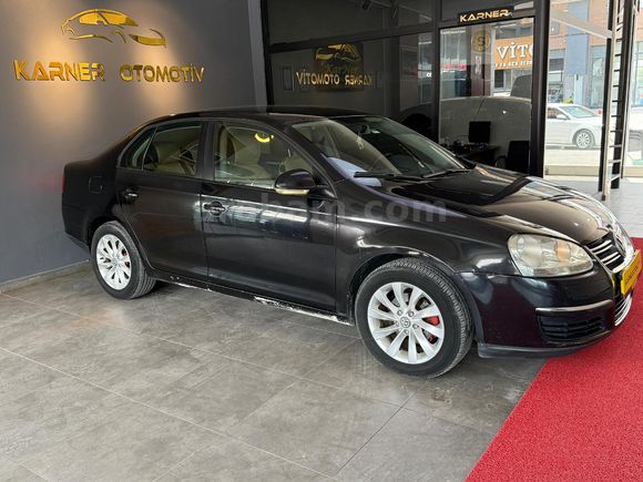 KARNER'DEN 1,6 TDİ JETTA ÇOK TEMİZ 2010 MODEL