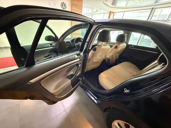 KARNER'DEN 1,6 TDİ JETTA ÇOK TEMİZ 2010 MODEL