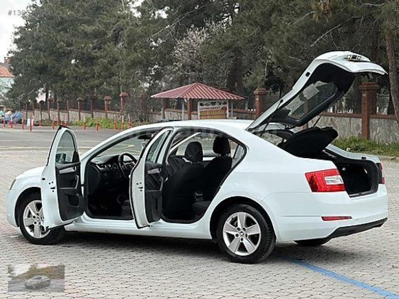 2016 MODEL SKODA OCTAVIA 1.6 TDI OPTİMAL (DÜŞÜK KM)