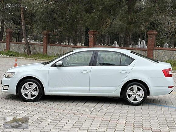 2016 MODEL SKODA OCTAVIA 1.6 TDI OPTİMAL (DÜŞÜK KM)
