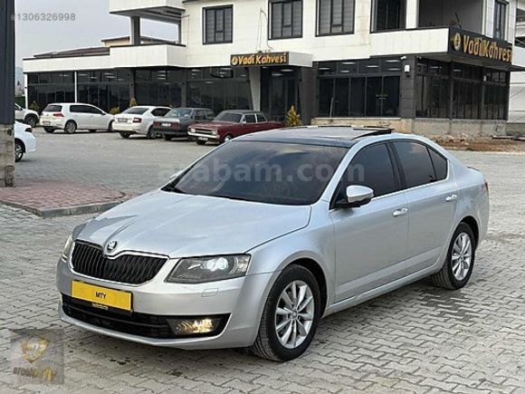 SKODA OCTAVİA İKİ LOKAL