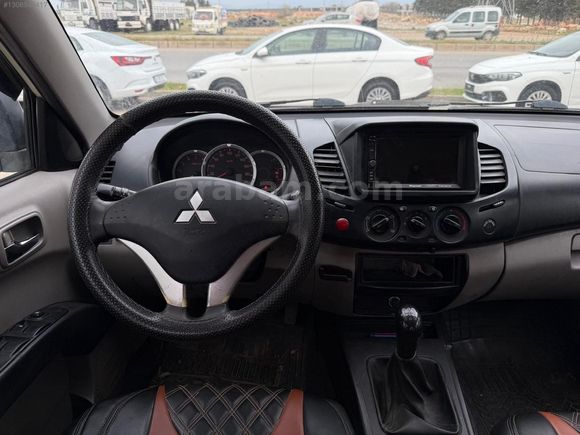 CADDEM AUTODAN 2011 MODEL MİTSUBİSHİ L200