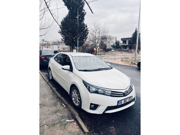 Sahibinden Toyota Corolla 1.4 D-4D Touch 2015 Model