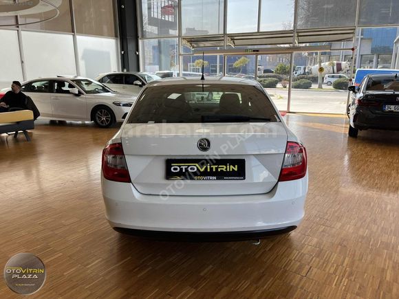 HATASIZ BOYASIZ 2013 MODEL SKODA RAPİD 1.6 TDİ ELEGANCE