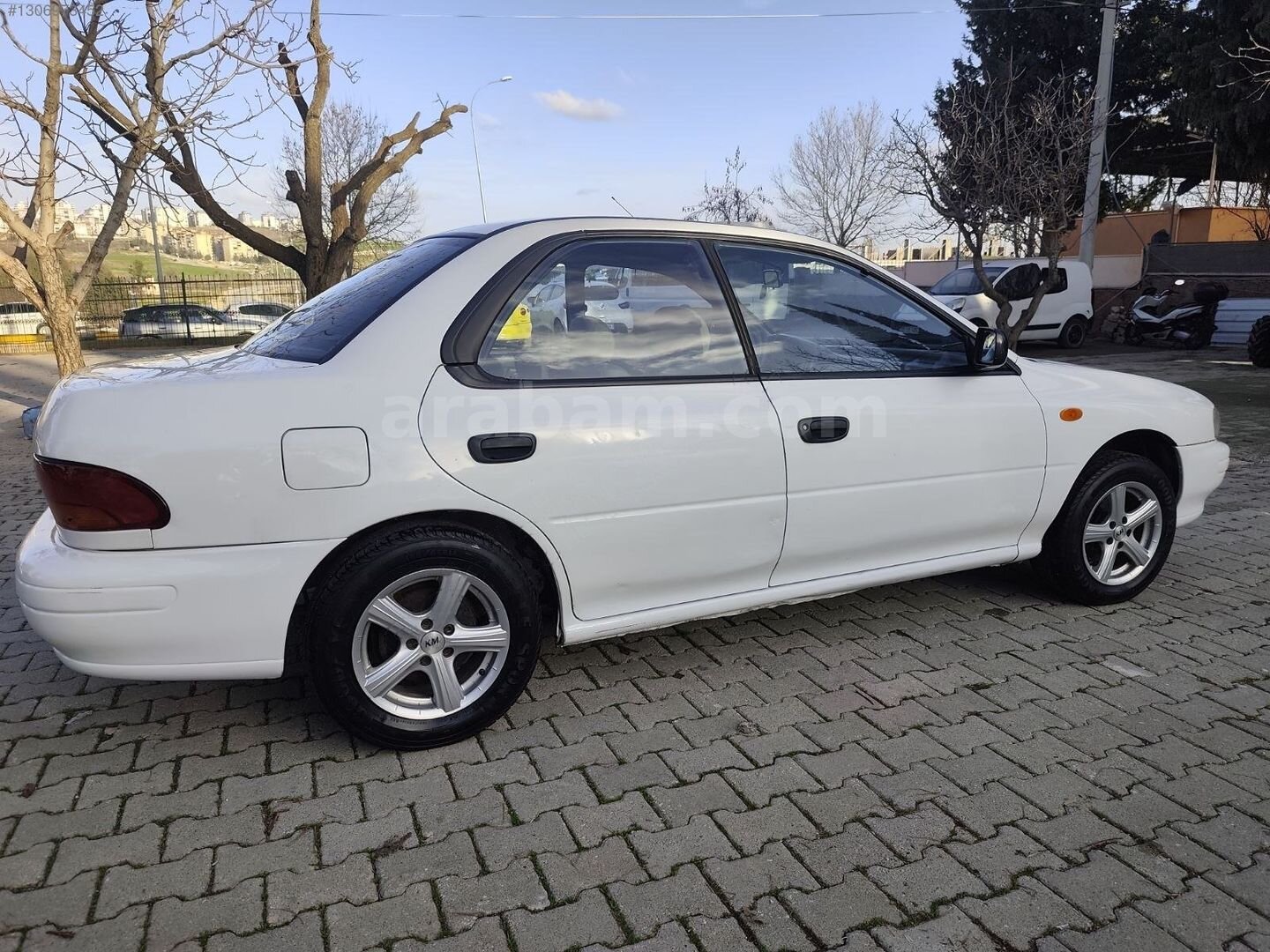 Galeriden Subaru Impreza 1.6 GL 1994 Model Gaziantep 193.000 km Beyaz 3