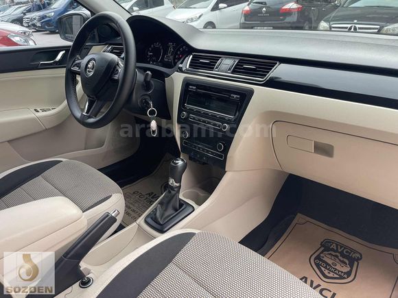 SÖZDEN AUTO'DAN 2015 SKODA RAPİD 1.6TDI ELEGANCE/658.000TL KREDİ