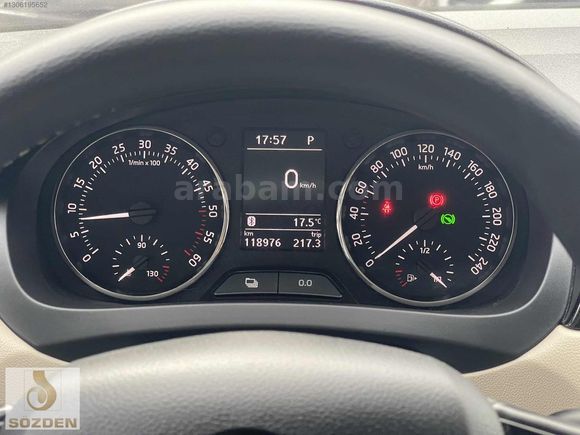 SÖZDEN AUTO'DAN 2015 SKODA RAPİD 1.6TDI ELEGANCE/658.000TL KREDİ