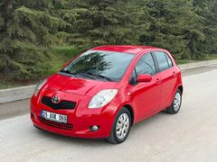 OTOMATİK VİTES 1.3 MOTOR ÇOK DİRİ VE TEMİZ DOLU PAKET TOYOTA YARİS