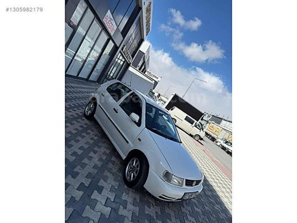 1996 MODEL KLİMALI 1.6 POLO