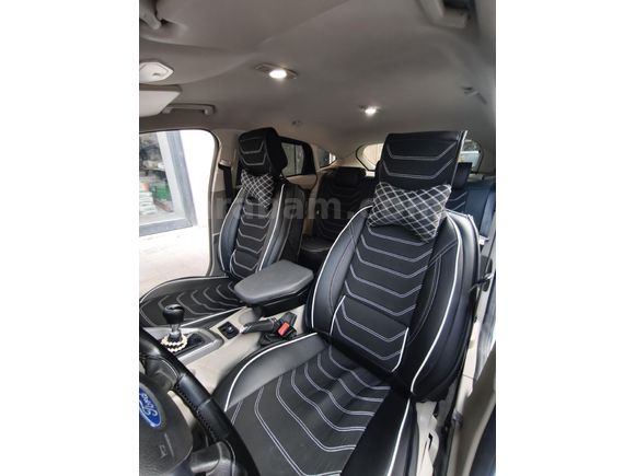 Sahibinden Ford Focus 1.6 TDCi Style 2012 Model