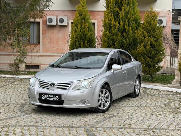 ÖZDOĞAN DAN 2011 TOYOTA AVENSİS 1.6 ELEGANT EXTRA HATASIZ