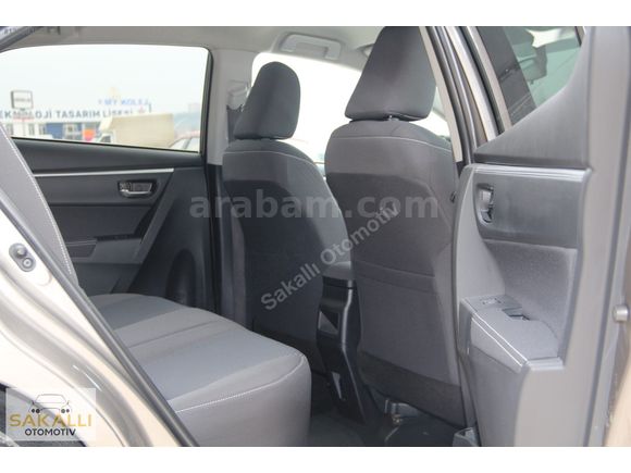 Sadece 84'Binde Otomatik Toyota Corolla 1.6 Advance MultiDrive S