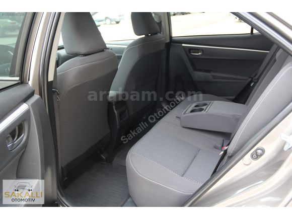 Sadece 84'Binde Otomatik Toyota Corolla 1.6 Advance MultiDrive S