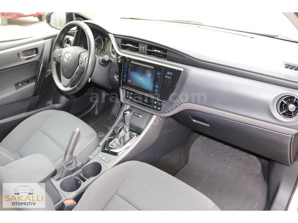 Sadece 84'Binde Otomatik Toyota Corolla 1.6 Advance MultiDrive S