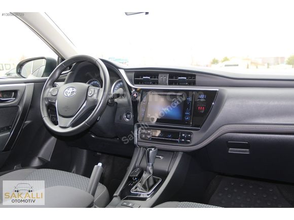 Sadece 84'Binde Otomatik Toyota Corolla 1.6 Advance MultiDrive S
