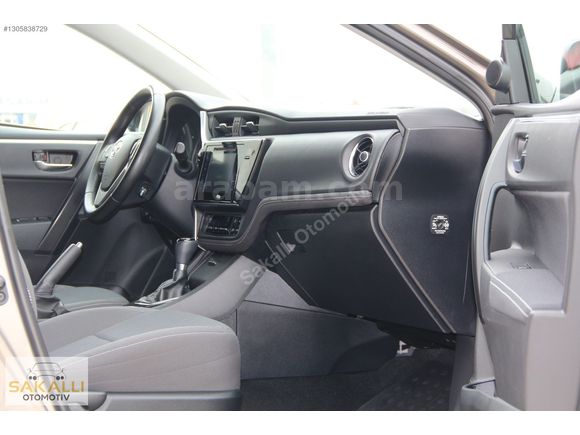 Sadece 84'Binde Otomatik Toyota Corolla 1.6 Advance MultiDrive S