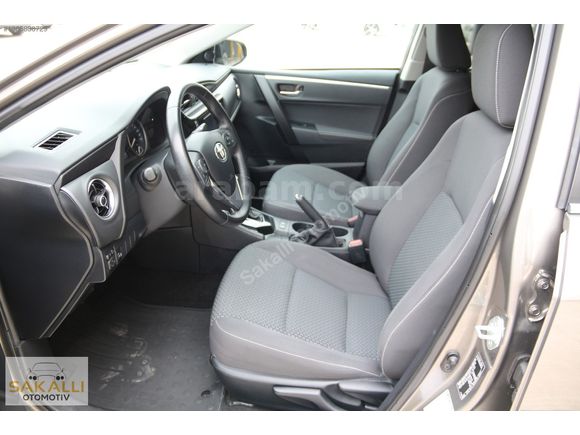Sadece 84'Binde Otomatik Toyota Corolla 1.6 Advance MultiDrive S