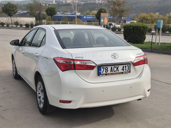**HATASIZ 2013 MODEL TOYOTA COROLLA 1.6 TOUCH ORJİNAL 75000KMDE