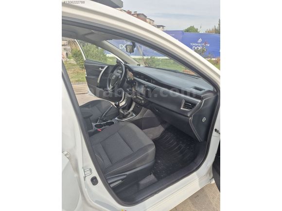 **HATASIZ 2013 MODEL TOYOTA COROLLA 1.6 TOUCH ORJİNAL 75000KMDE