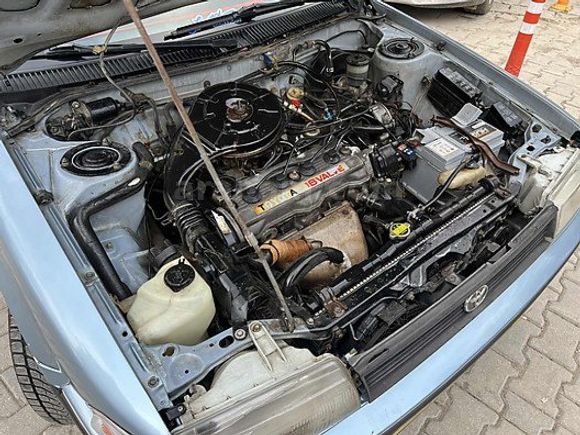 1991 MODEL KLIMA 1.6 TOYOTA CORALLA GL