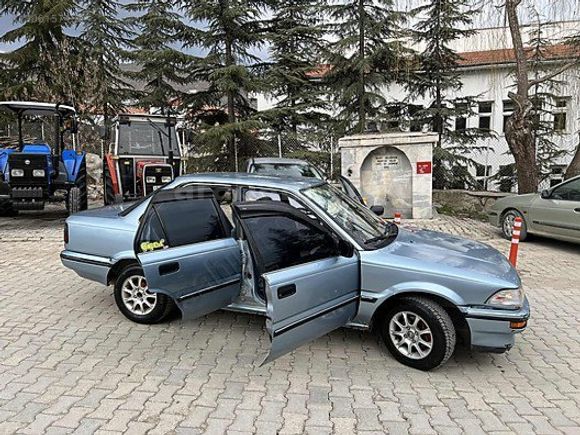1991 MODEL KLIMA 1.6 TOYOTA CORALLA GL