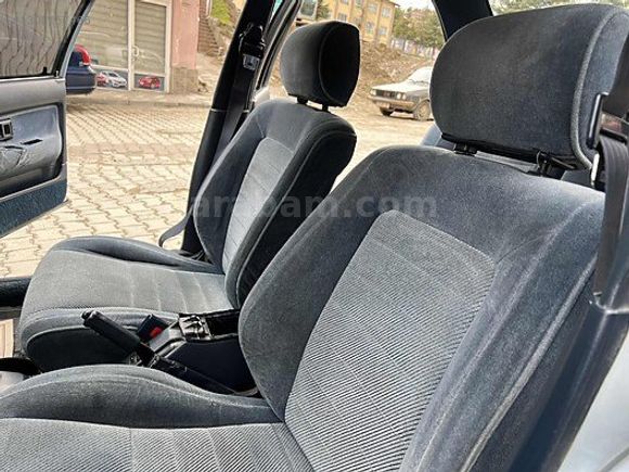 1991 MODEL KLIMA 1.6 TOYOTA CORALLA GL