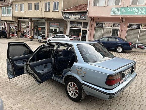 1991 MODEL KLIMA 1.6 TOYOTA CORALLA GL