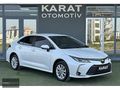 K A R A T 2025 TOYOTA COROLLA SEDEFLİ BEYAZ HATASIZ 45.000 KM