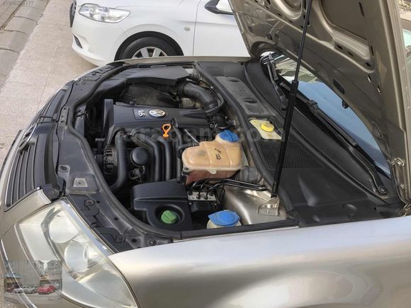2005 MODEL PASSAT 1.6 16V BENZİNLİ FUUL BAKIMLI