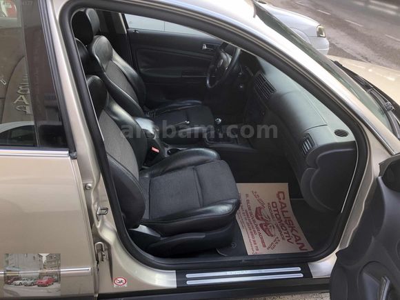 2005 MODEL PASSAT 1.6 16V BENZİNLİ FUUL BAKIMLI