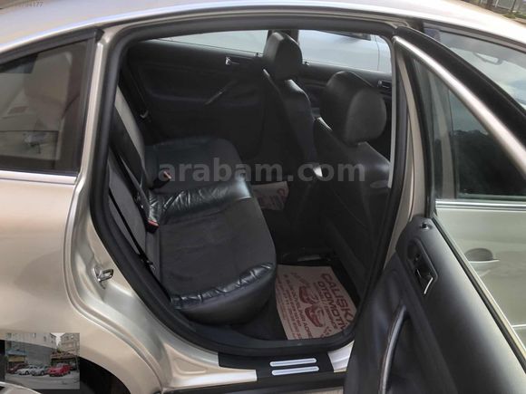 2005 MODEL PASSAT 1.6 16V BENZİNLİ FUUL BAKIMLI