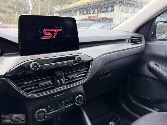 2020 FORD KUGA 1.5 ECOBLUE TİTANİUM 152.000 KM.DE CAM TAVAN