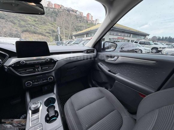 2020 FORD KUGA 1.5 ECOBLUE TİTANİUM 152.000 KM.DE CAM TAVAN