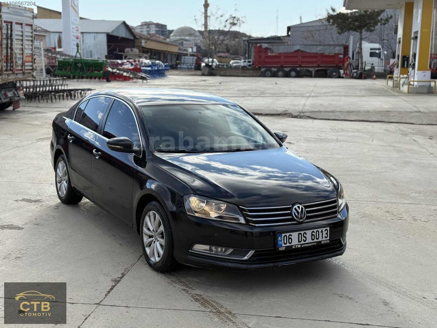 Galeriden Volkswagen Passat 1.6 TDi BlueMotion Trendline 2013 Model Kırşehir 218.000 km Siyah 4
