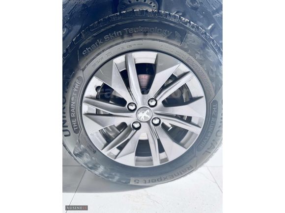 BUSINESS AUTO/HATASIZ BOYASIZ KAYITSIZ