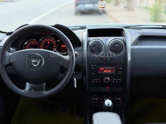 2016 İLK SAHİBİNDEN MODEL DACİA DUSTER 4X4 LAUREATE 195.000 KM