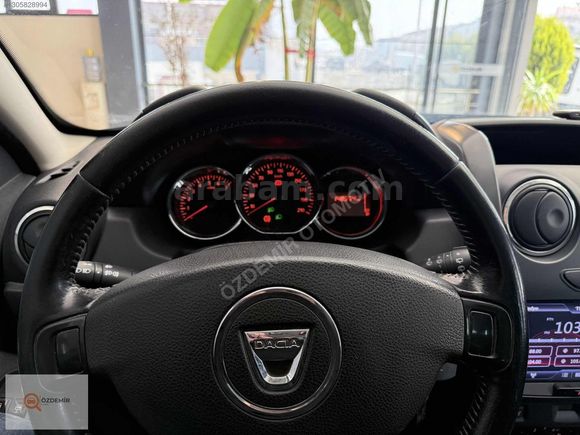 ÖZDEMİR"2015 DACIA DUSTER 1.5 DCİ LAUREATE LOOK 148500KM BOYASIZ