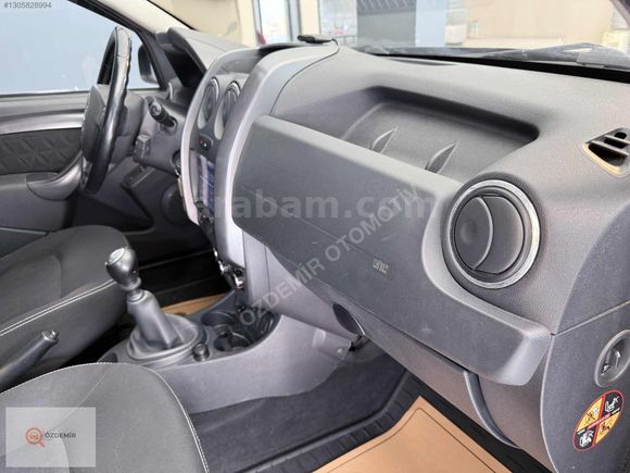 ÖZDEMİR"2015 DACIA DUSTER 1.5 DCİ LAUREATE LOOK 148500KM BOYASIZ