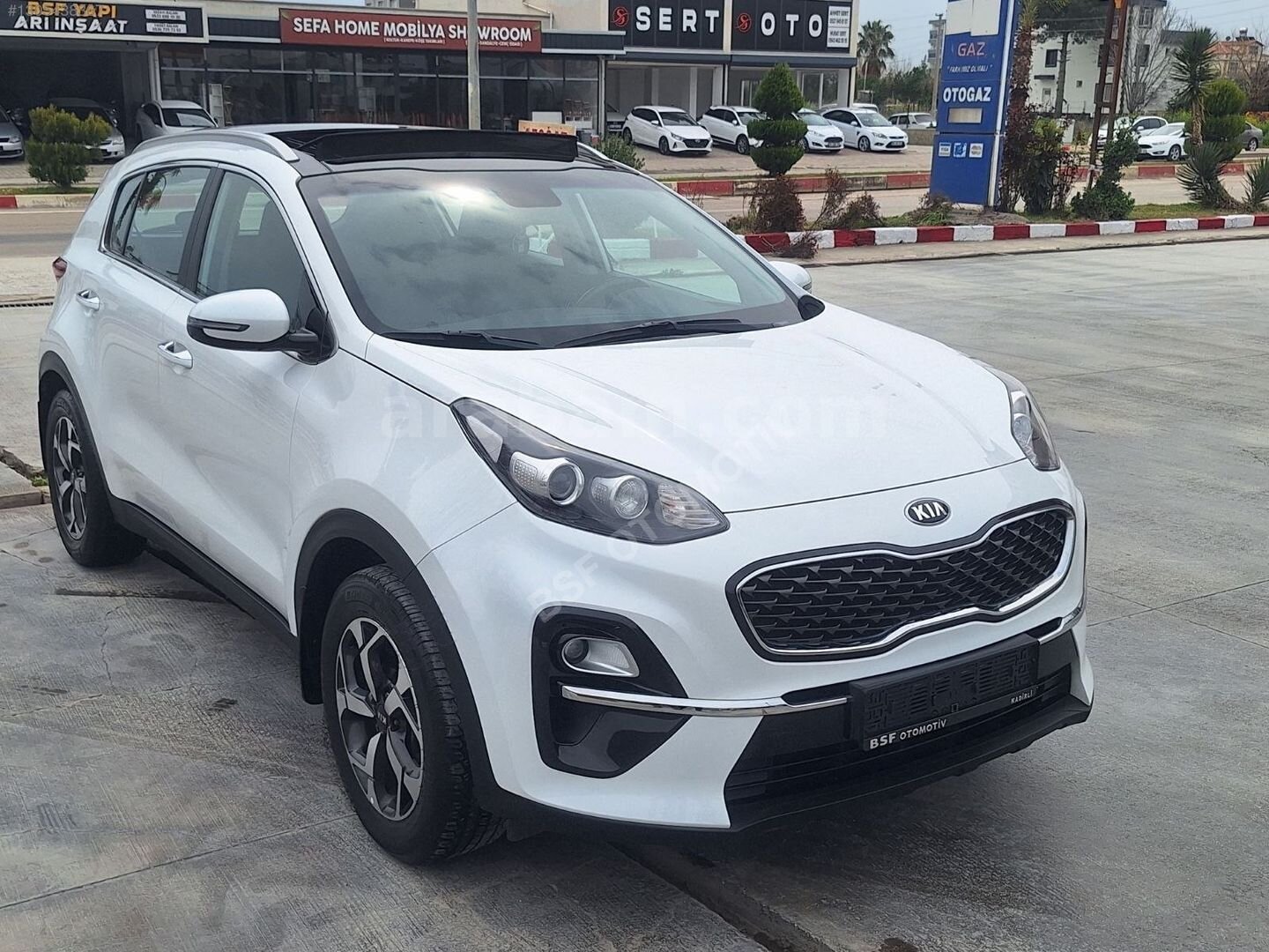 İLK SHBNDN HTSZ BYSZ TRMRSZ 65000KM SRVS BKMLI CAM. 2019 ÇKŞLI. 3