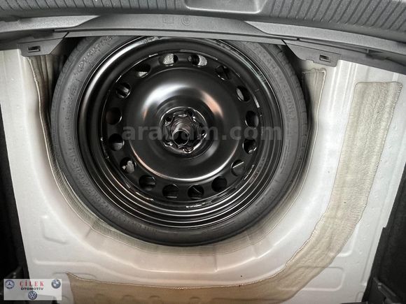 BEYAZ MELEK TAİGO 1.0 TSİ 116HP-DSG TIPRONIC-YARI OTONOM ACC