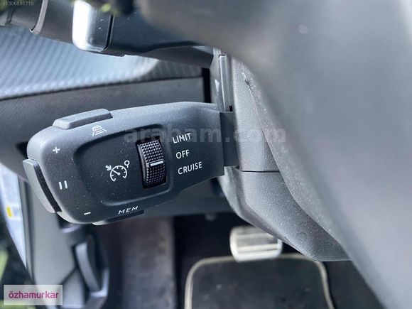 ÖZHAMURKAR- 2025 PEUGEOT 2008 1.2 PURETECH GT % 20 KDV