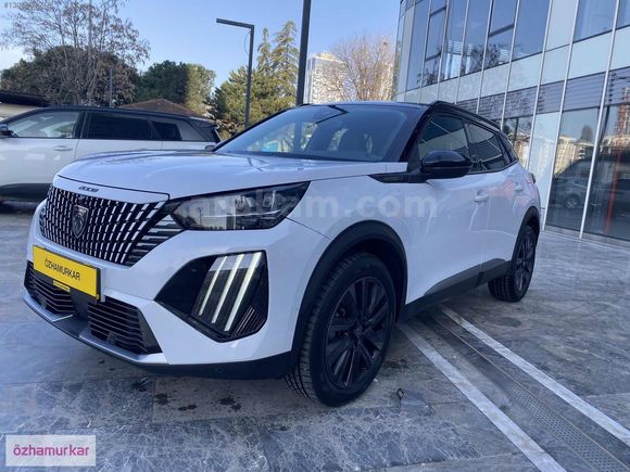 ÖZHAMURKAR- 2025 PEUGEOT 2008 1.2 PURETECH GT % 20 KDV