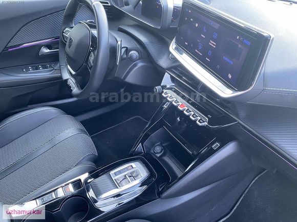 ÖZHAMURKAR- 2025 PEUGEOT 2008 1.2 PURETECH GT % 20 KDV