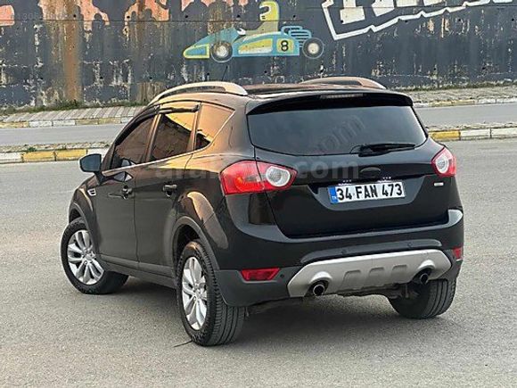 A REFERANS KUGA DİZEL OTOMATİK DÖRT ÇEKER 169 BİN KM NADİR