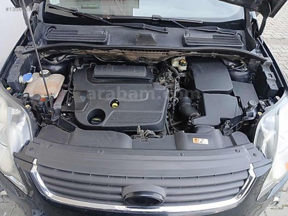 A REFERANS KUGA DİZEL OTOMATİK DÖRT ÇEKER 169 BİN KM NADİR