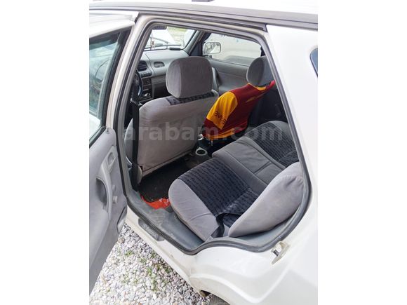 Sahibinden Skoda Felicia 1.3 GLXi 2000 Model Sıfır Motor Yapıldı
