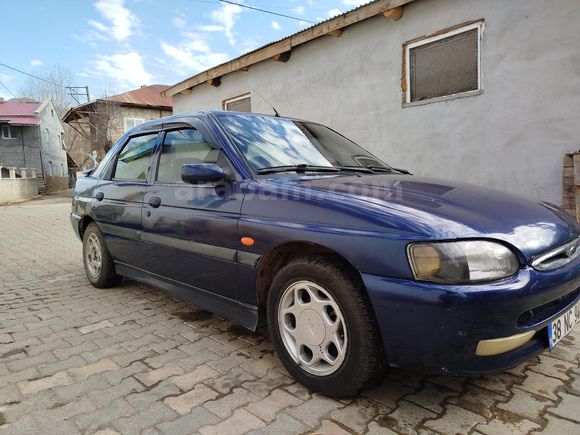 Sahibinden Ford Escort 1.6 CLX 1997 Model