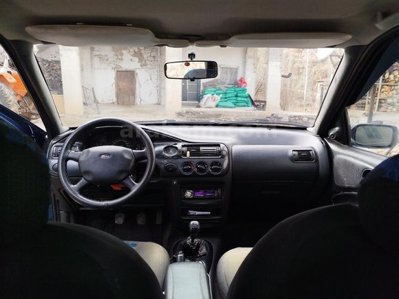 Sahibinden Ford Escort 1.6 CLX 1997 Model
