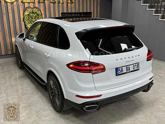 2017**PORCHE CAYENNE**PLATİNİUM EDİTİON**134.000km**HATASIZ