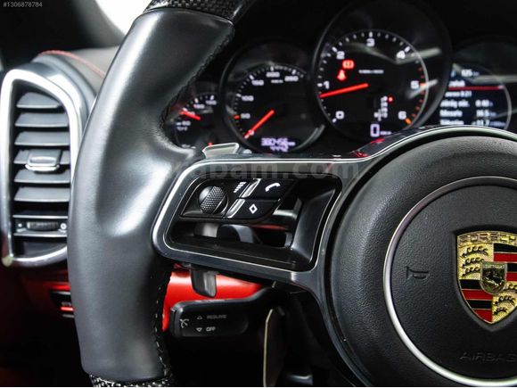 ÖMÜR AUTO'DAN 2012 PORSCHE CAYENNE 2022 FACELİFT YENİ GÖRÜNÜM